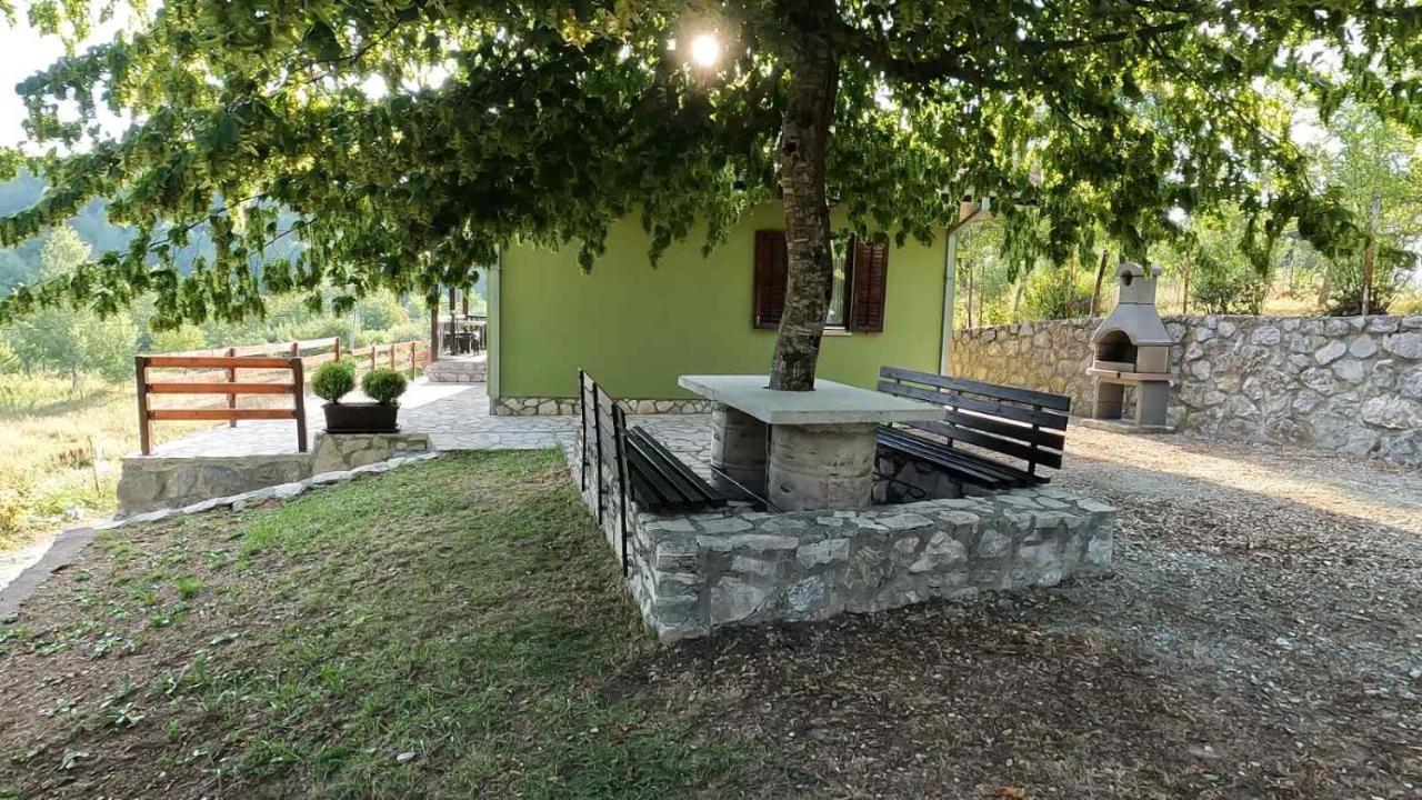 קולאסין Green Eco Cottage מראה חיצוני תמונה