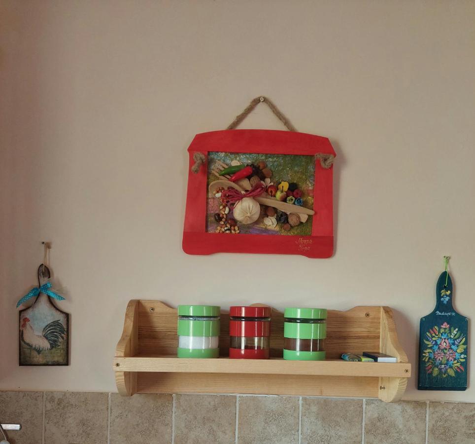 קולאסין Green Eco Cottage מראה חיצוני תמונה