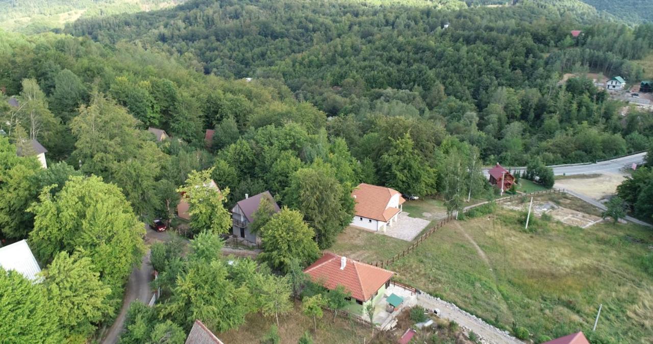 קולאסין Green Eco Cottage מראה חיצוני תמונה